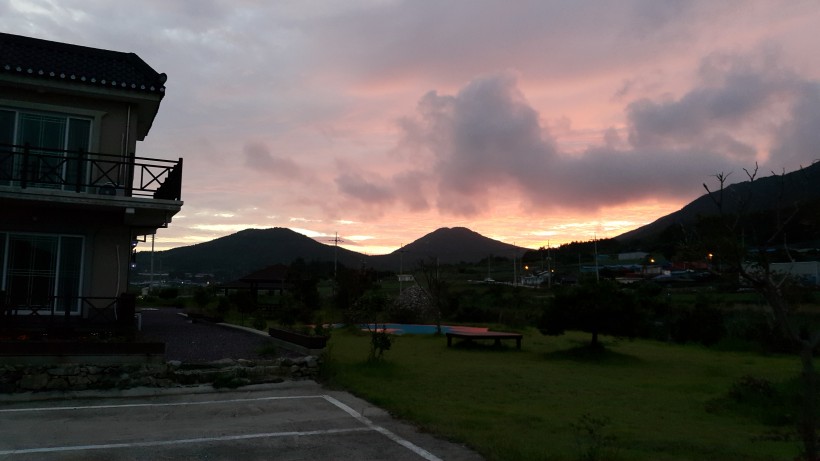 2c5040f852a6e3167c6493ae51100c9c_1498104